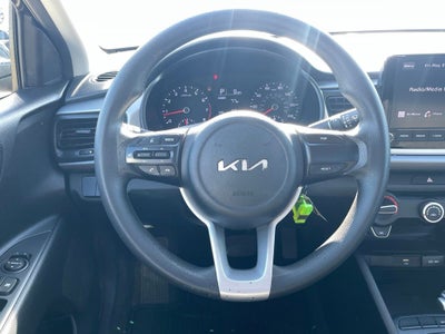 2022 Kia Rio LX ONE OWNER / CLEAN CARFAX