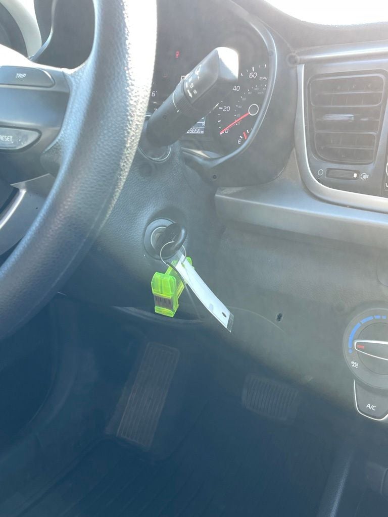 2022 Kia Rio LX ONE OWNER / CLEAN CARFAX
