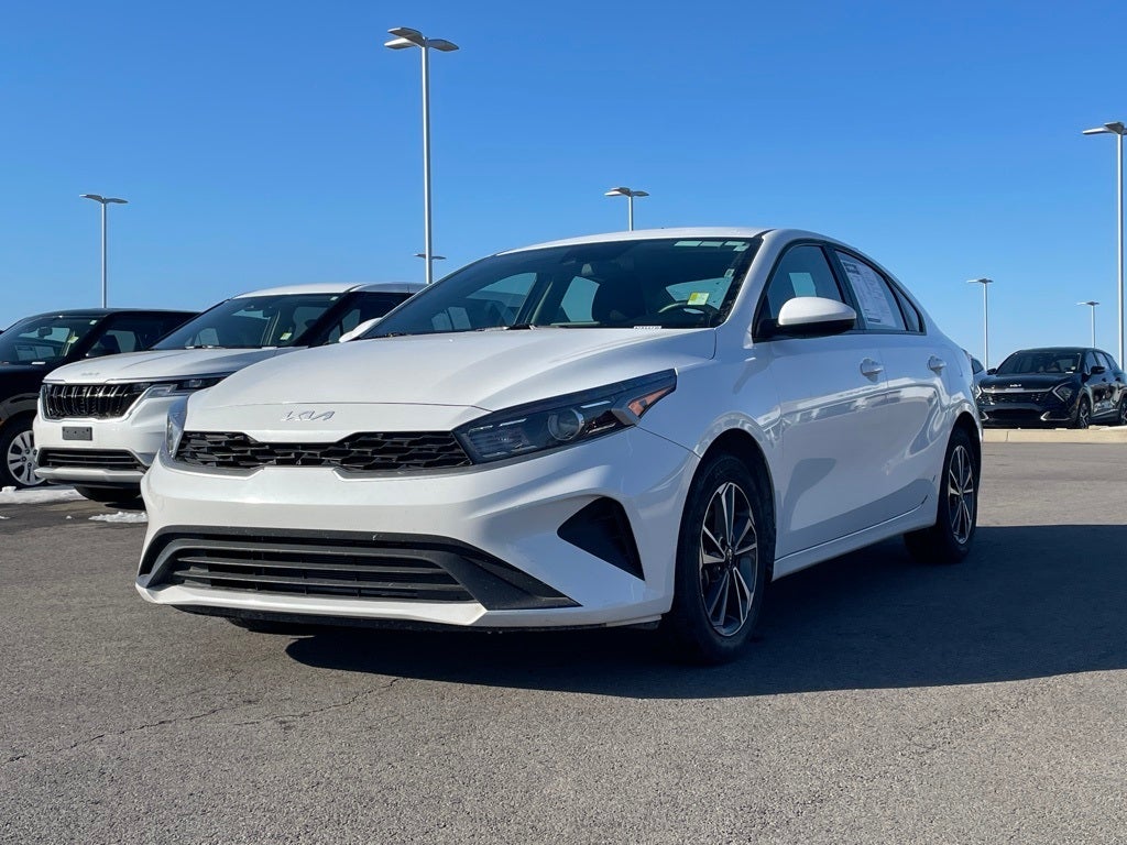 2024 Kia Forte LXS CPO / ONE OWNER