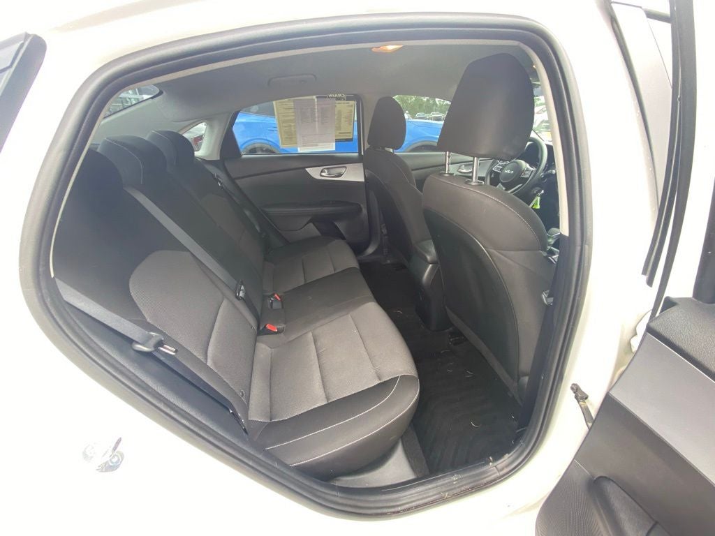 2024 Kia Forte LXS GREAT MPG