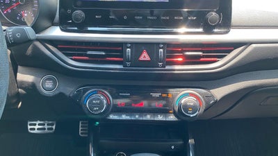 2024 Kia Forte GT ONE OWNER / NAV