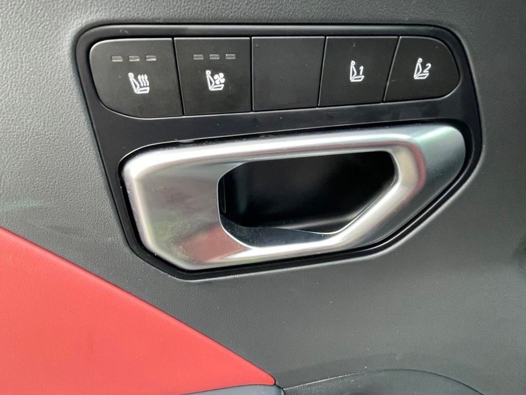 2025 Kia K4 GT-Line RED INTERIOR PACK / HEATED SEATS / COOLED SEATS /