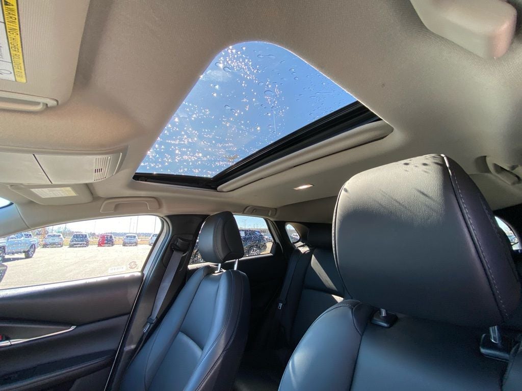 2025 Mazda Mazda CX-30 2.5 S Preferred Package AWD / CLEAN CARFAX / HEATED SEATS