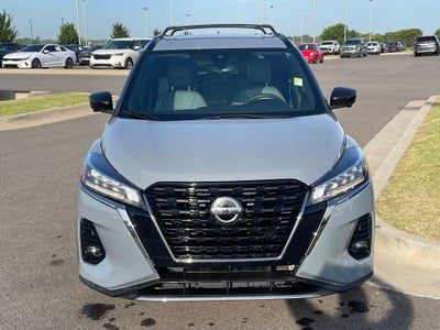 2021 Nissan Kicks SR