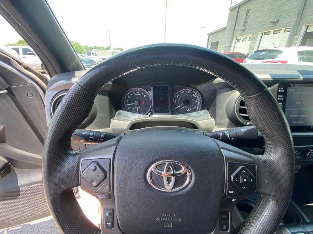 2020 Toyota Tacoma CLEAN CARFAX V6
