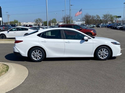 2025 Toyota Camry LE ONE OWNER