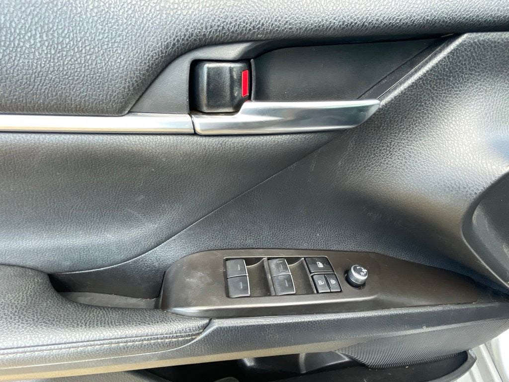 2023 Toyota Camry XSE HEATED SEATS / POWER SEATS