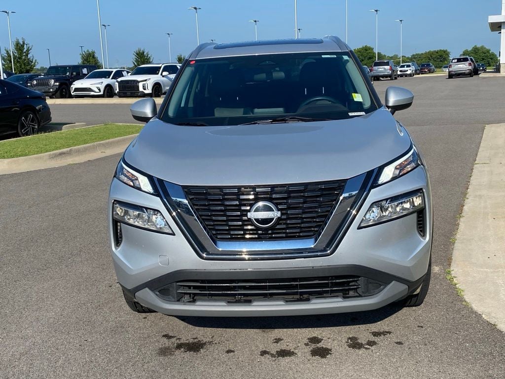 2023 Nissan Rogue SV SUNROOF / HEATED SEATS