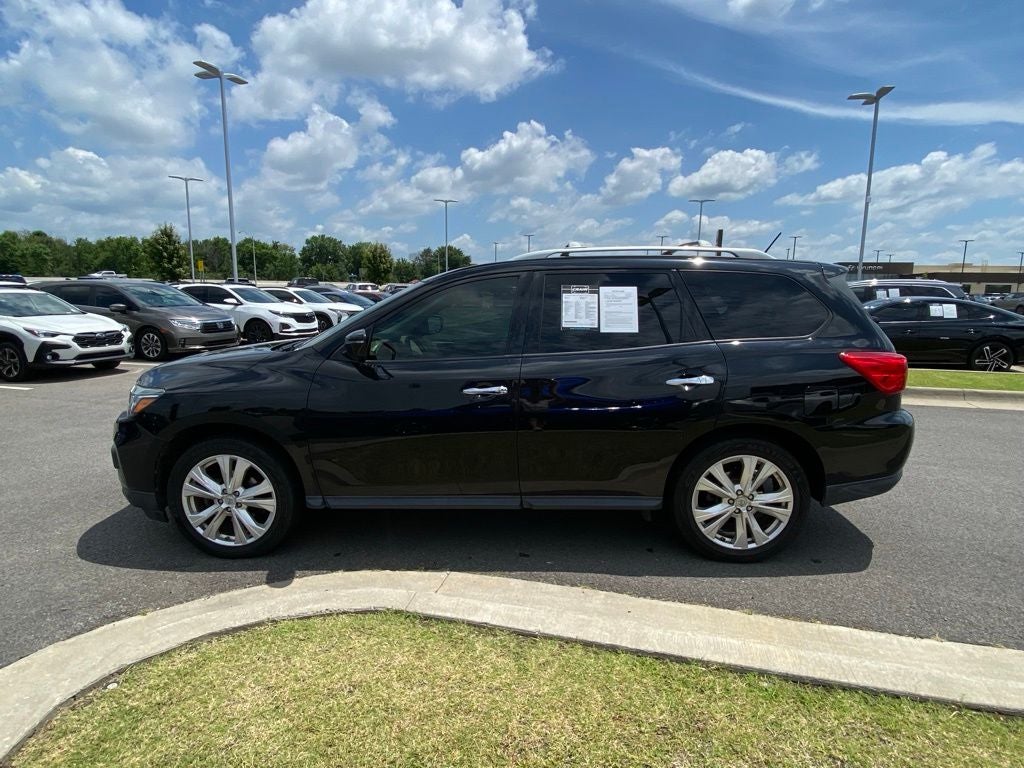 2018 Nissan Pathfinder SL