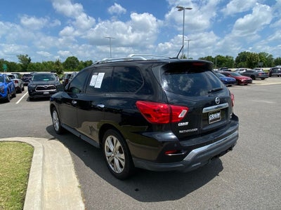 2018 Nissan Pathfinder SL