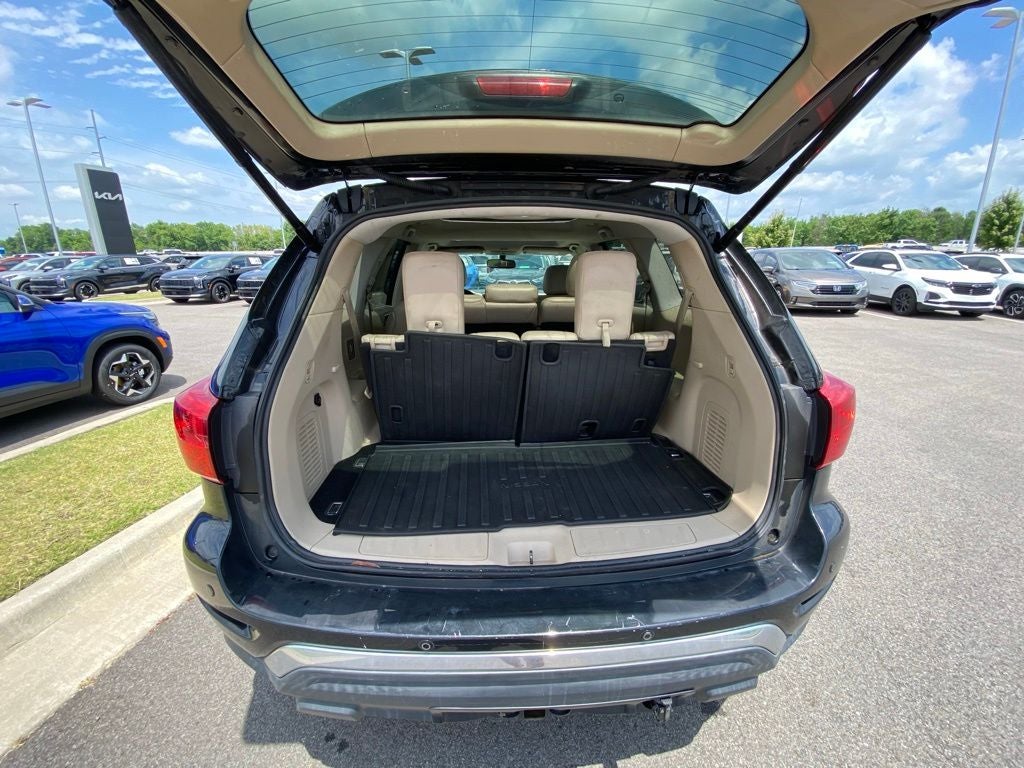 2018 Nissan Pathfinder SL