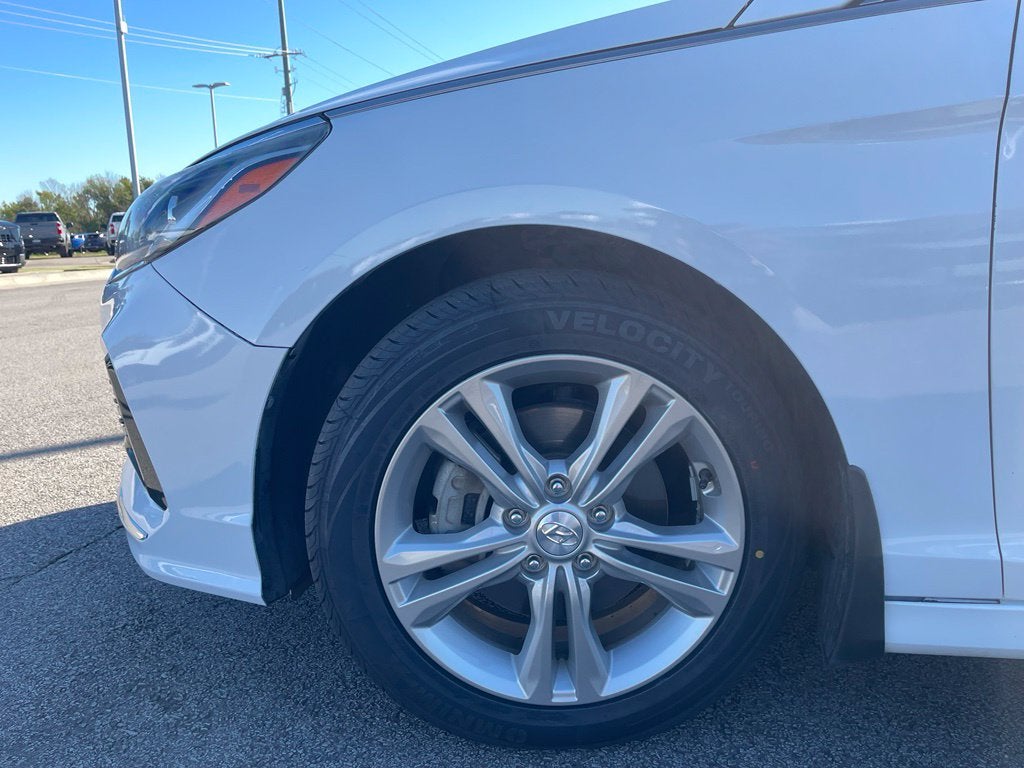 2018 Hyundai SONATA SEL HEATED SEATS / POWER DRIVERS SEAT