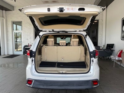 2018 Toyota Highlander Limited Platinum