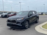 2020 Toyota Highlander XLE MOONROOF / HEATED SEATS