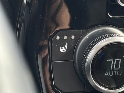 2024 Toyota Highlander LE SUNROOF / CAPT CHAIRS / 3RD ROW