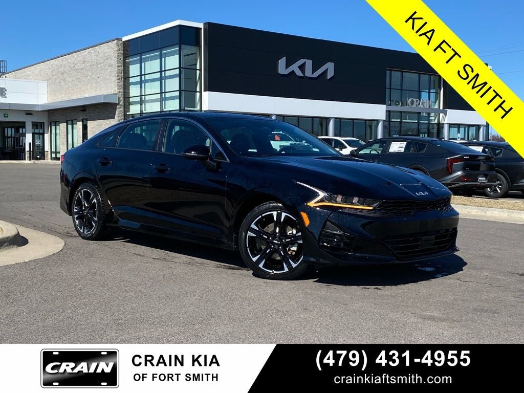 2024 Kia K5 GT-Line ONE OWNER / HEATED SEATS / AWD