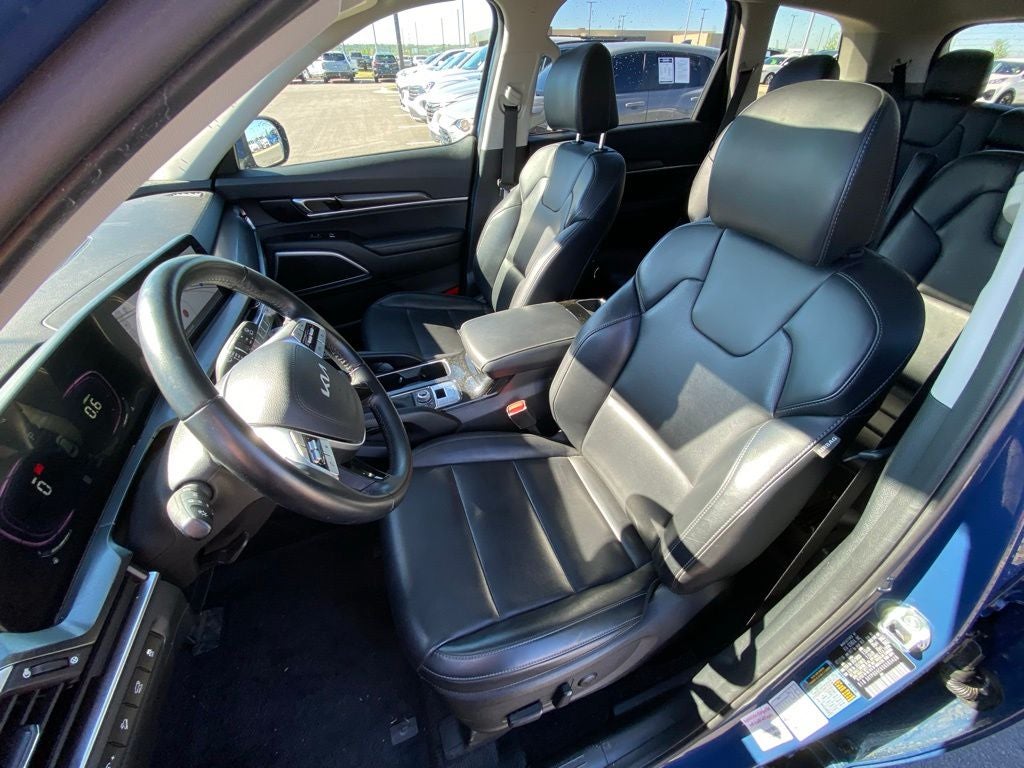 2025 Kia Telluride S AWD / LEATHER / HEATED SEATS