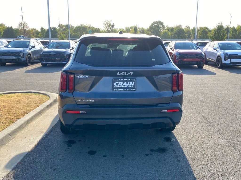 2023 Kia Sorento LX