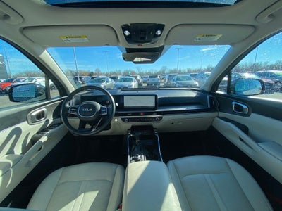 2025 Kia Sorento X-Line EX AWD / MOONROOF / HEATED SEATS
