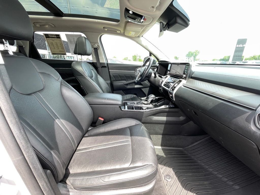 2023 Kia Sorento SX NAV / ONE OWNER / LEATHER
