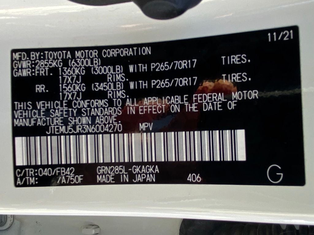 2022 Toyota 4Runner SR5 4X4 / CLEAN CARFAX