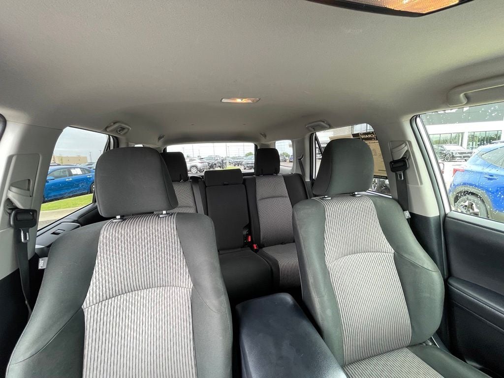 2022 Toyota 4Runner SR5 4X4 / KEYLESS ENTRY