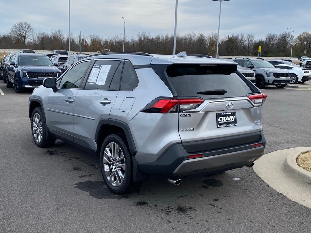 2019 Toyota RAV4 Limited AWD / LEATHER / SUNROOF