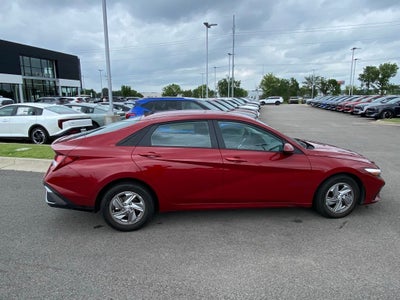 2025 Hyundai ELANTRA SE CLEAN CARFAX