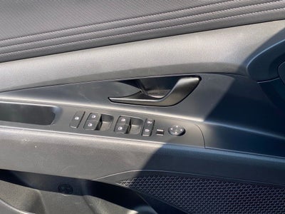 2025 Hyundai ELANTRA SEL Sport CLEAN CARFAX / ONE OWNER