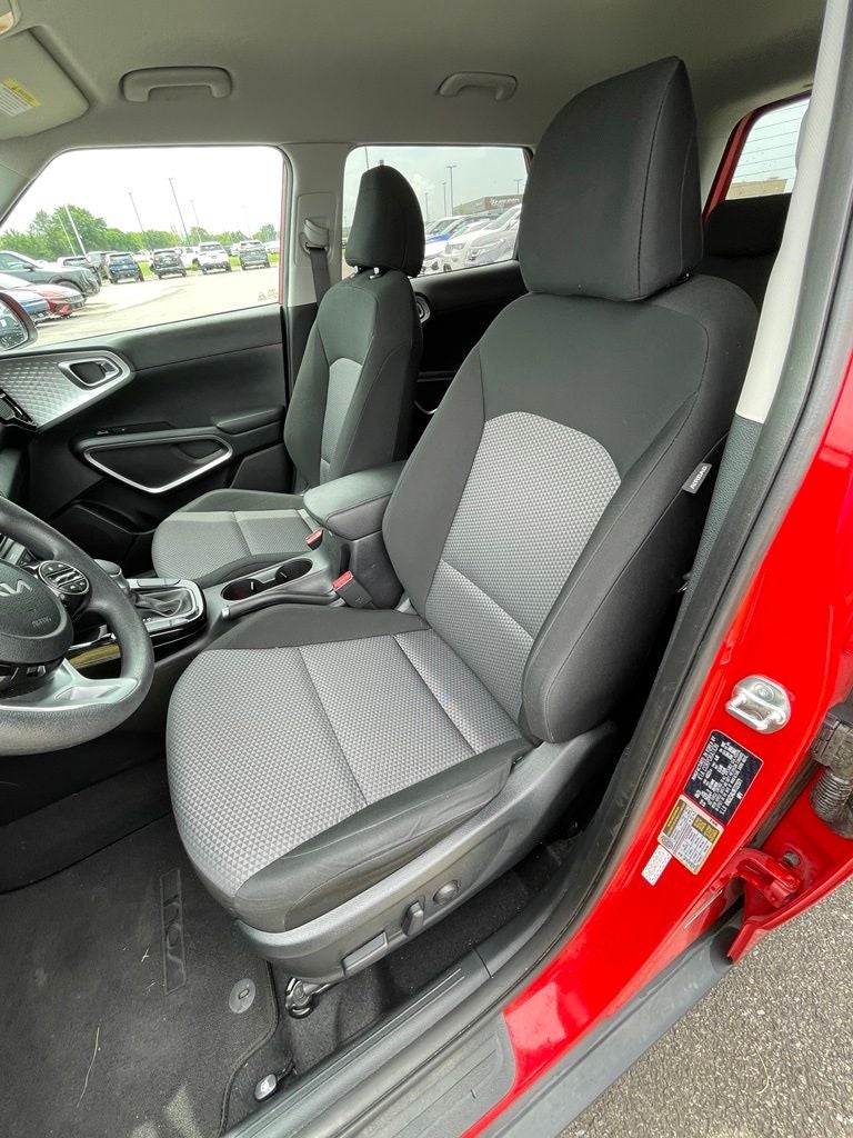 2024 Kia Soul S ONE OWNER / NAV