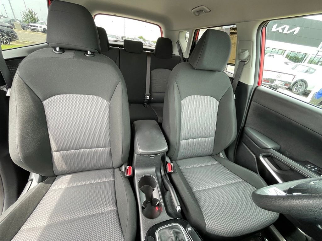 2024 Kia Soul S ONE OWNER / NAV