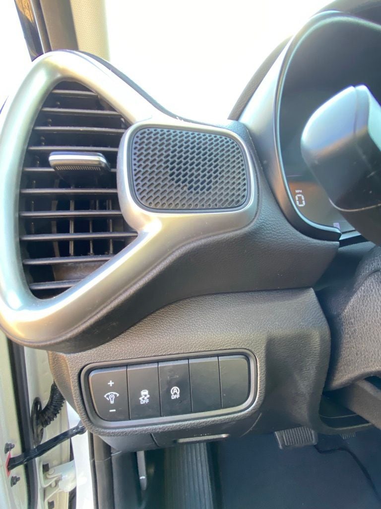 2024 Kia Soul LX TECH PACKAGE / BLIND SPOT / CLEAN CARFAX