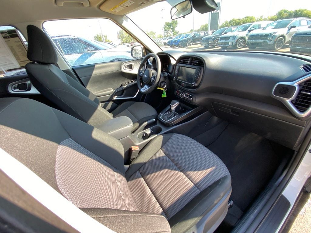 2024 Kia Soul LX TECH PACKAGE / BLIND SPOT / CLEAN CARFAX