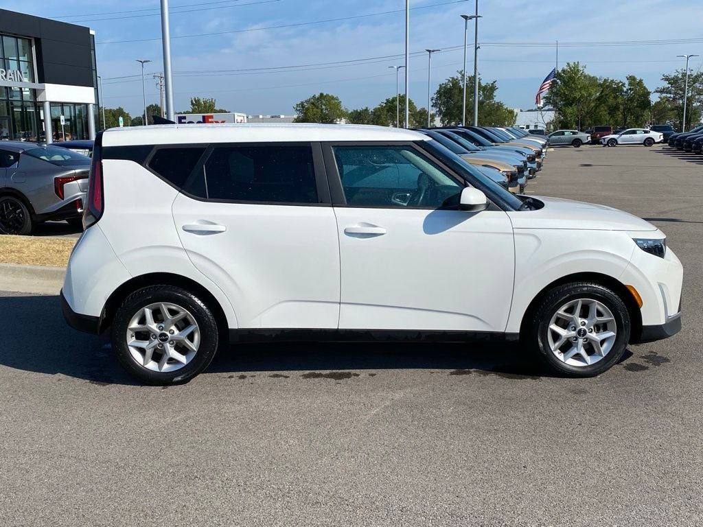 2024 Kia Soul LX TECH PACKAGE / BLIND SPOT / CLEAN CARFAX