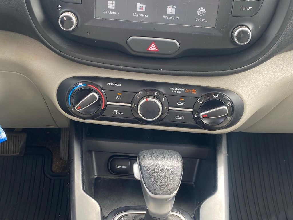 2021 Kia Soul LX ONE OWNER