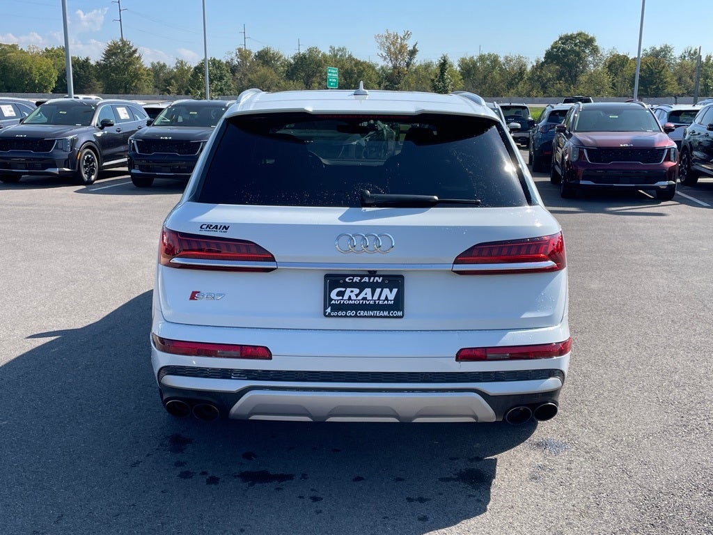 2022 Audi SQ7 MOONROOF / LEATHER / HEATED SEATS quattro