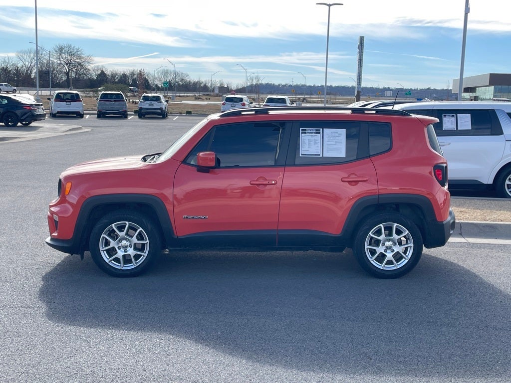 2020 Jeep Renegade Latitude LOW PAYMENTS / CLEAN CARFAX
