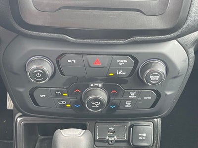 2021 Jeep Renegade Latitude ONE OWNER / CLEAN CARFAX