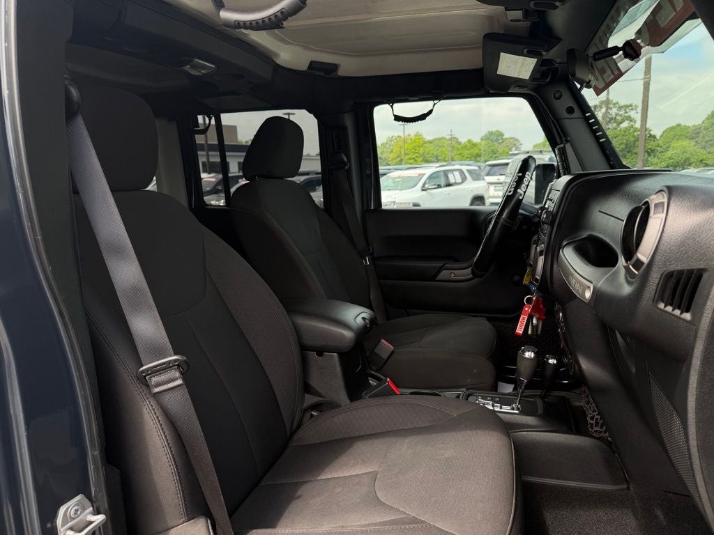 2017 Jeep Wrangler Unlimited Sport