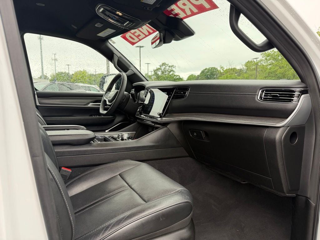 2023 Jeep Wagoneer L Series III