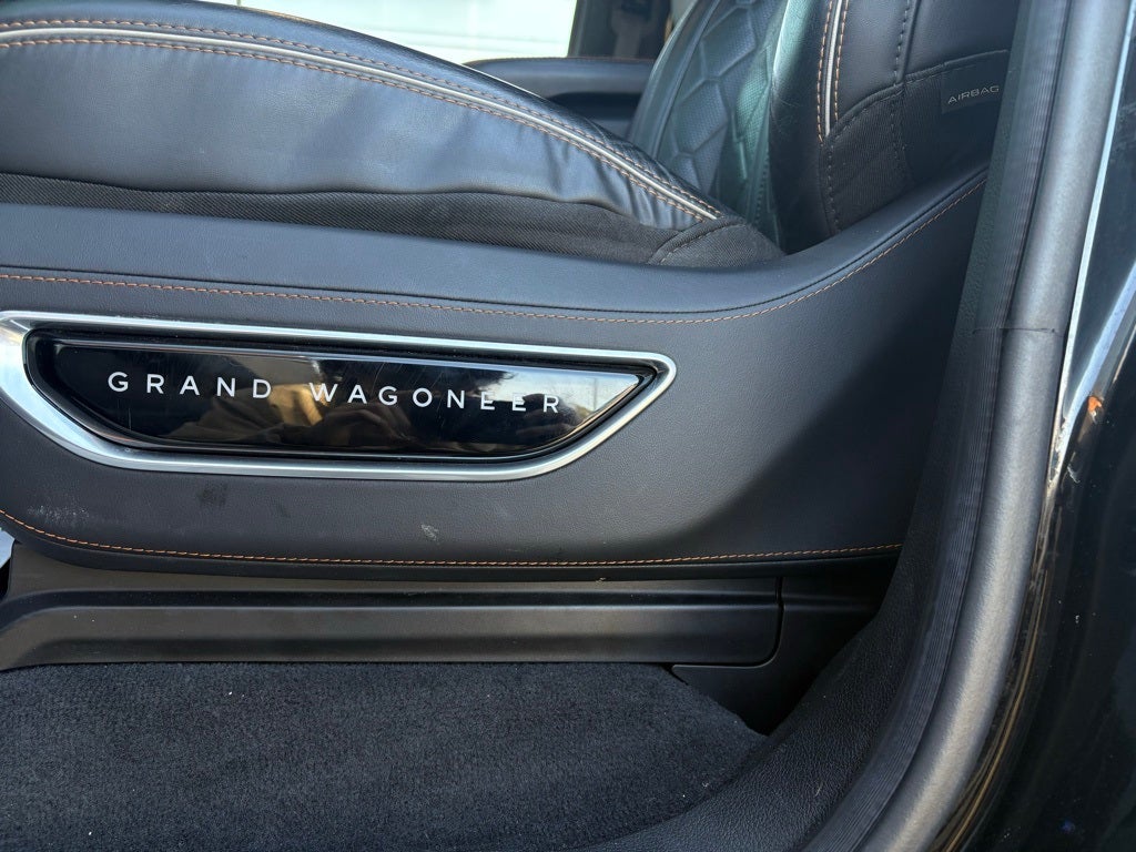 2022 Jeep Grand Wagoneer Series III