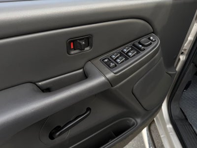 2005 Chevrolet Silverado 2500HD LT 153 WB