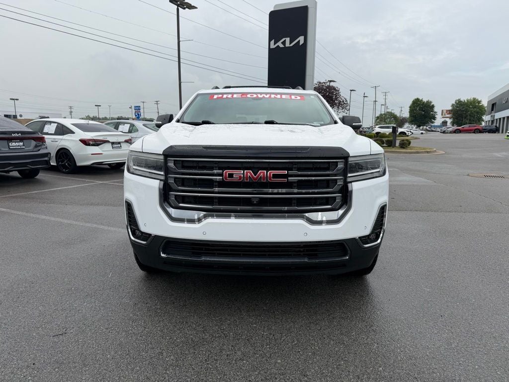 2022 GMC Acadia AT4