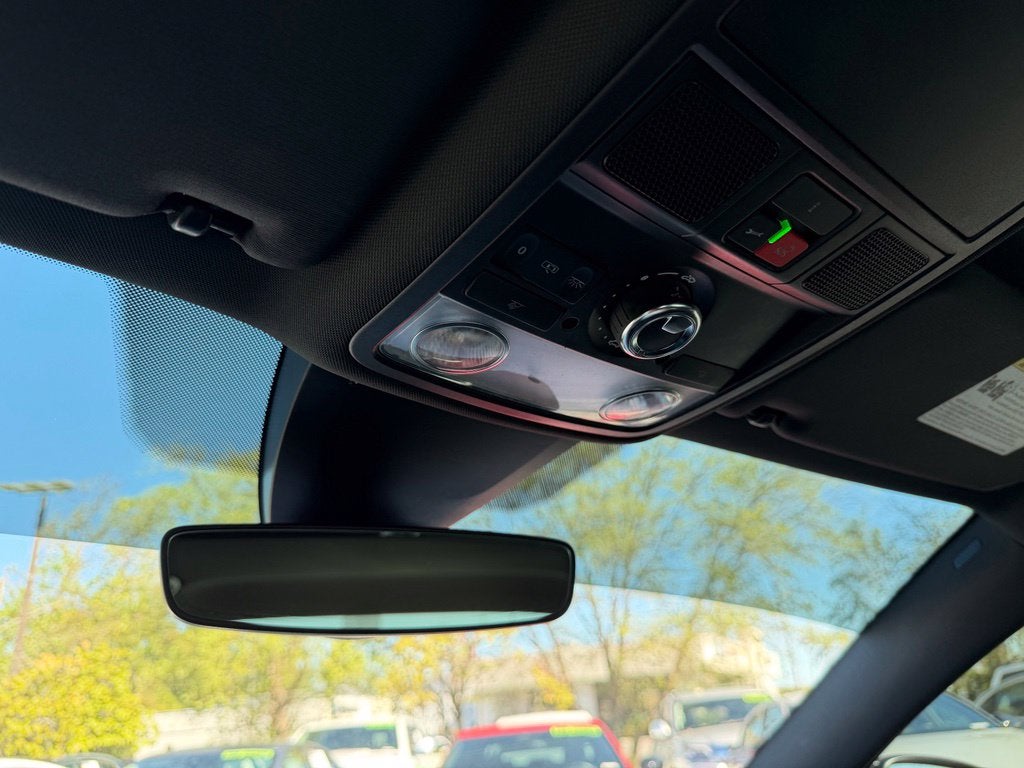 2021 Volkswagen Passat 2.0T R-Line R-Line w/ Sunroof