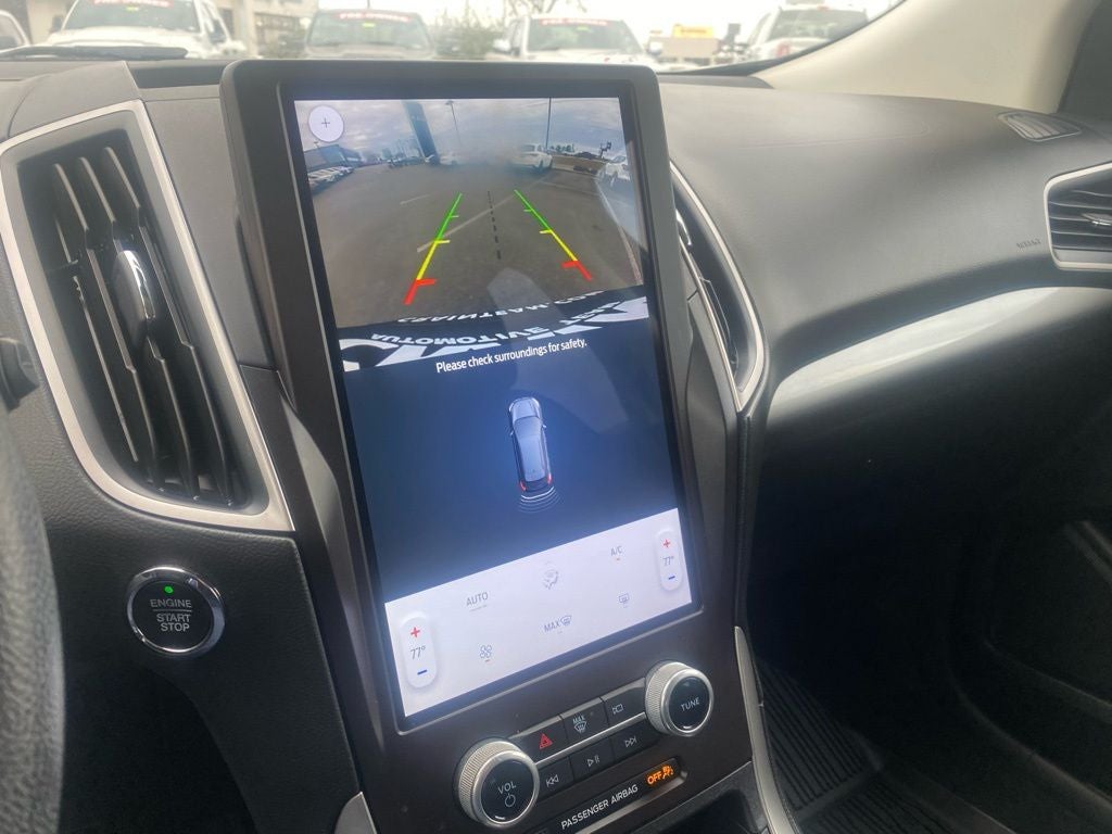 2021 Ford Edge SE