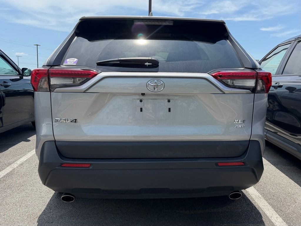 2024 Toyota RAV4 XLE