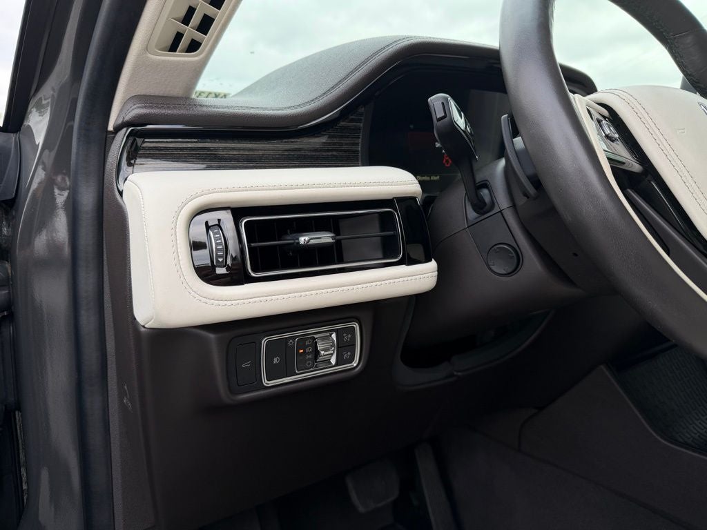 2023 Lincoln Aviator Black Label