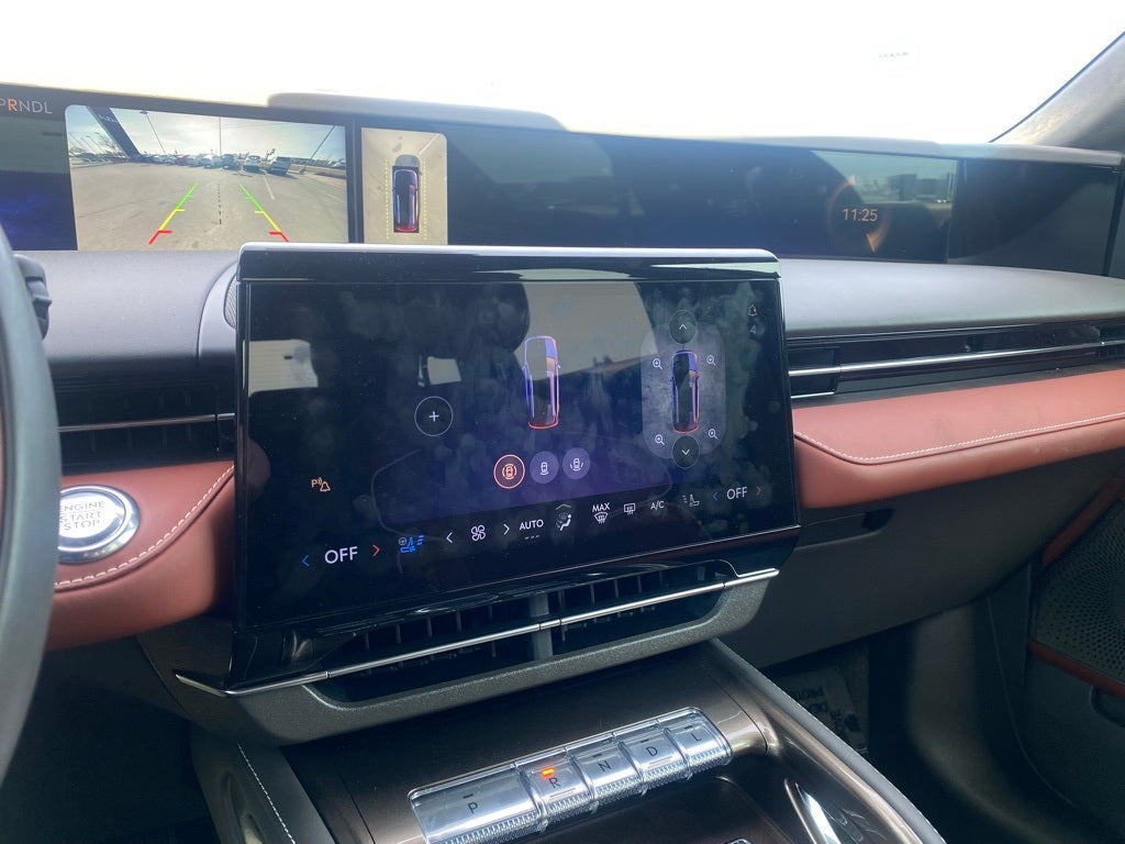 2024 Lincoln Nautilus Black Label