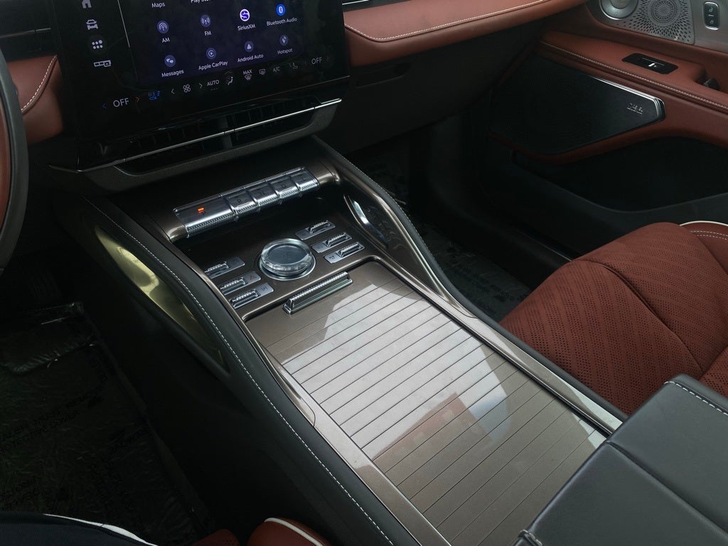 2024 Lincoln Nautilus Black Label