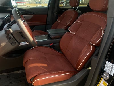 2024 Lincoln Nautilus Black Label